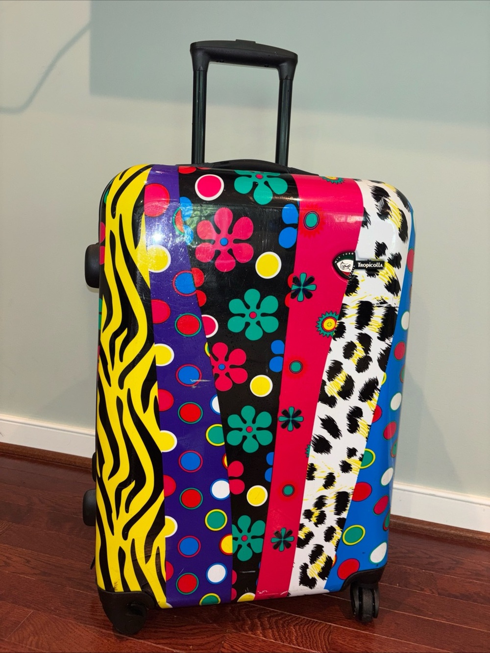 Mia Toro Italy Tropicolla hardside rolling suitcase